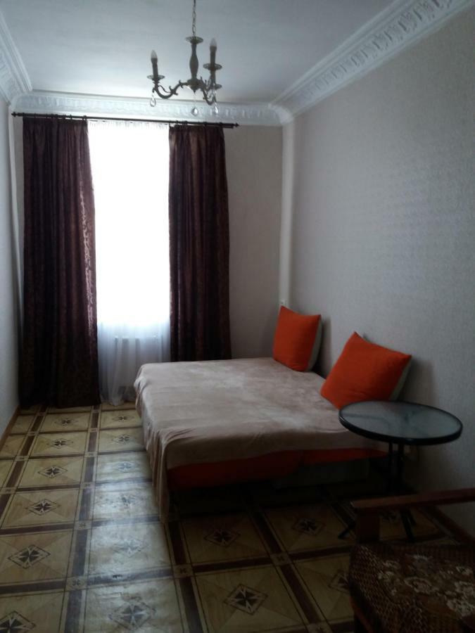 Двухместных Номер Р-Н Ж-Д Вокзала Odessa Exterior foto